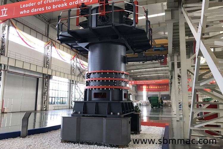 購買800目的超細(xì)硅石粉磨粉機設(shè)備，選擇世邦集團